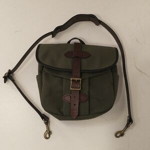 Rare Filson USA Made 230 Twill Field Canvas Bag Leather Trim Otter Green Unused